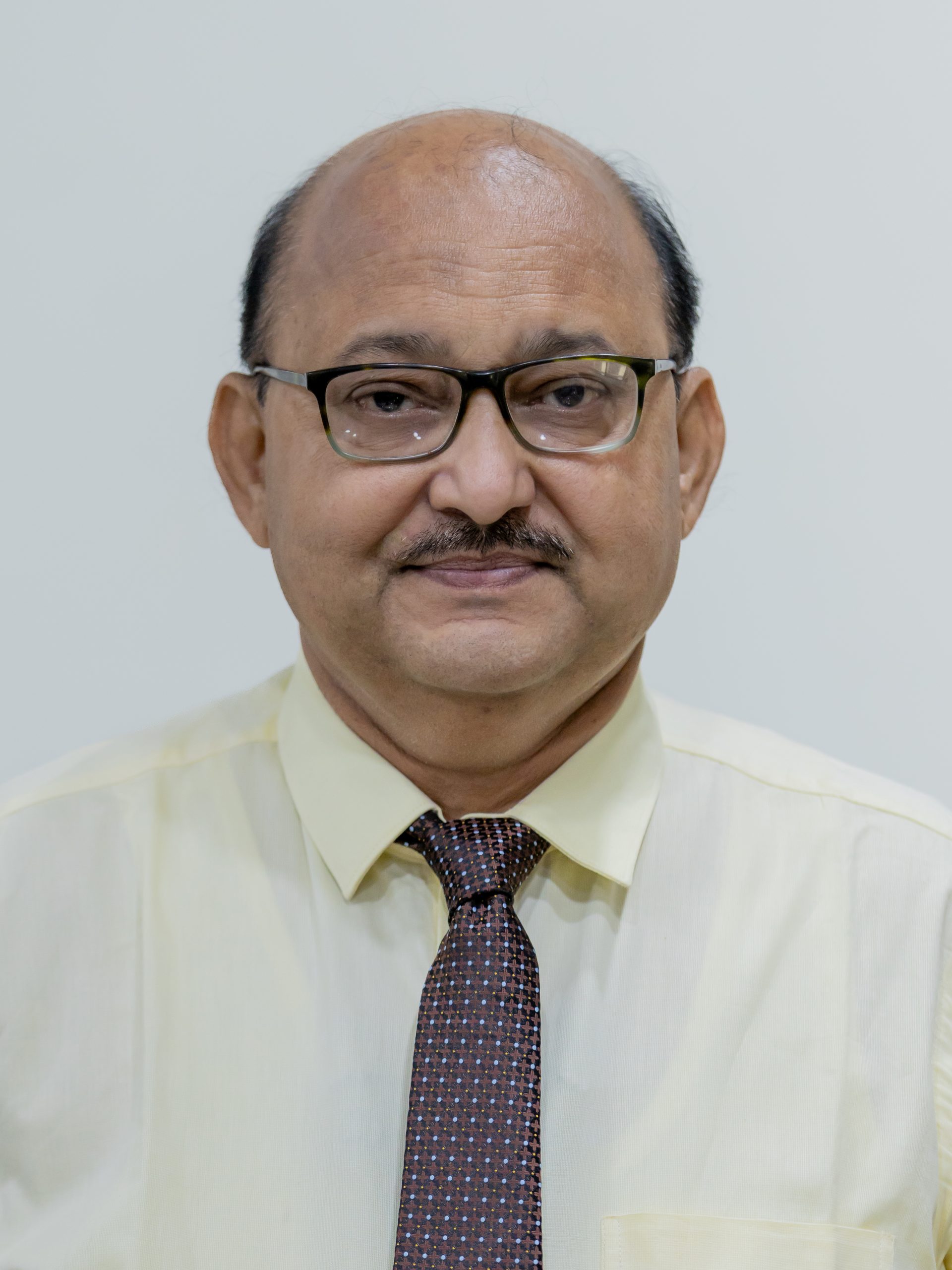 Shri Yogesh Kumar Singh </BR> Secretary